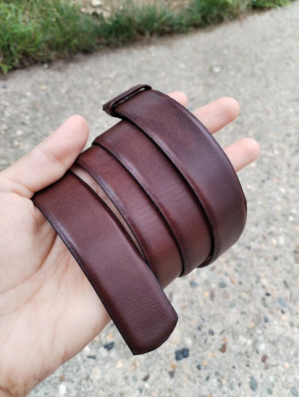 Paul Stuart italian leather belt size 32
